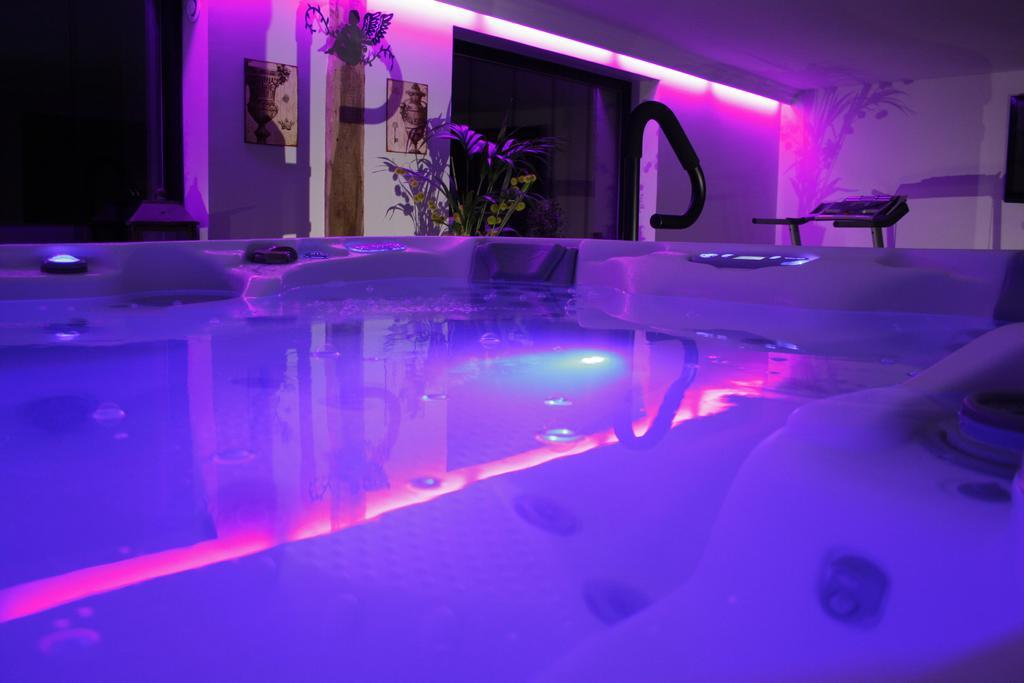 Bed and Breakfast Le Bonheur A La Campagne Lesmont Экстерьер фото